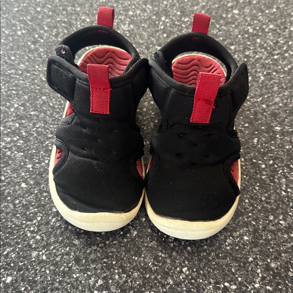 Kids Cat & Jack Black and Red Water Shoes